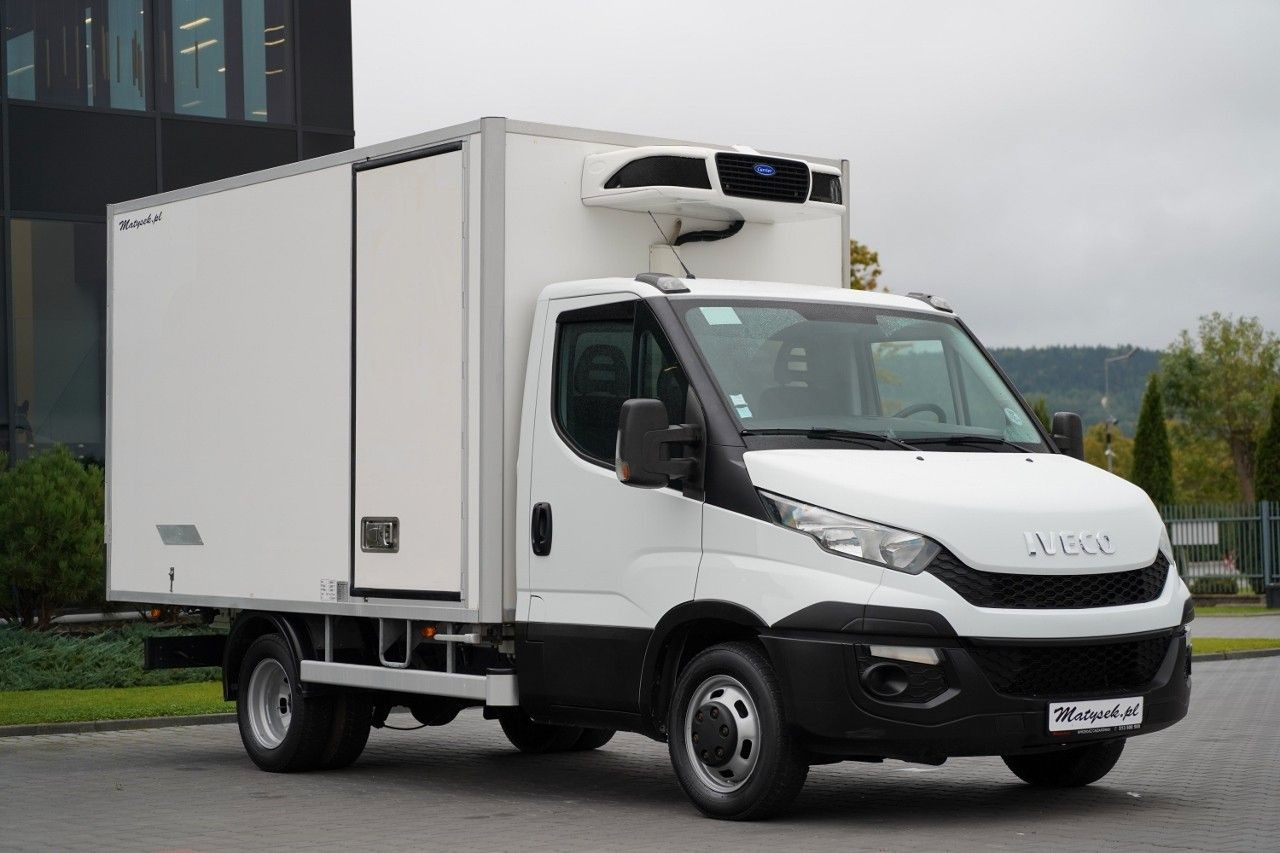 Iveco DAILY 35.120 / CHŁODNIA LAMBERET / AGREGAT CARRI - Dostavno vozilo hladnjača: slika 3 Iveco DAILY 35.120 / CHŁODNIA LAMBERET / AGREGAT CARRI - Dostavno vozilo hladnjača: slika 3
