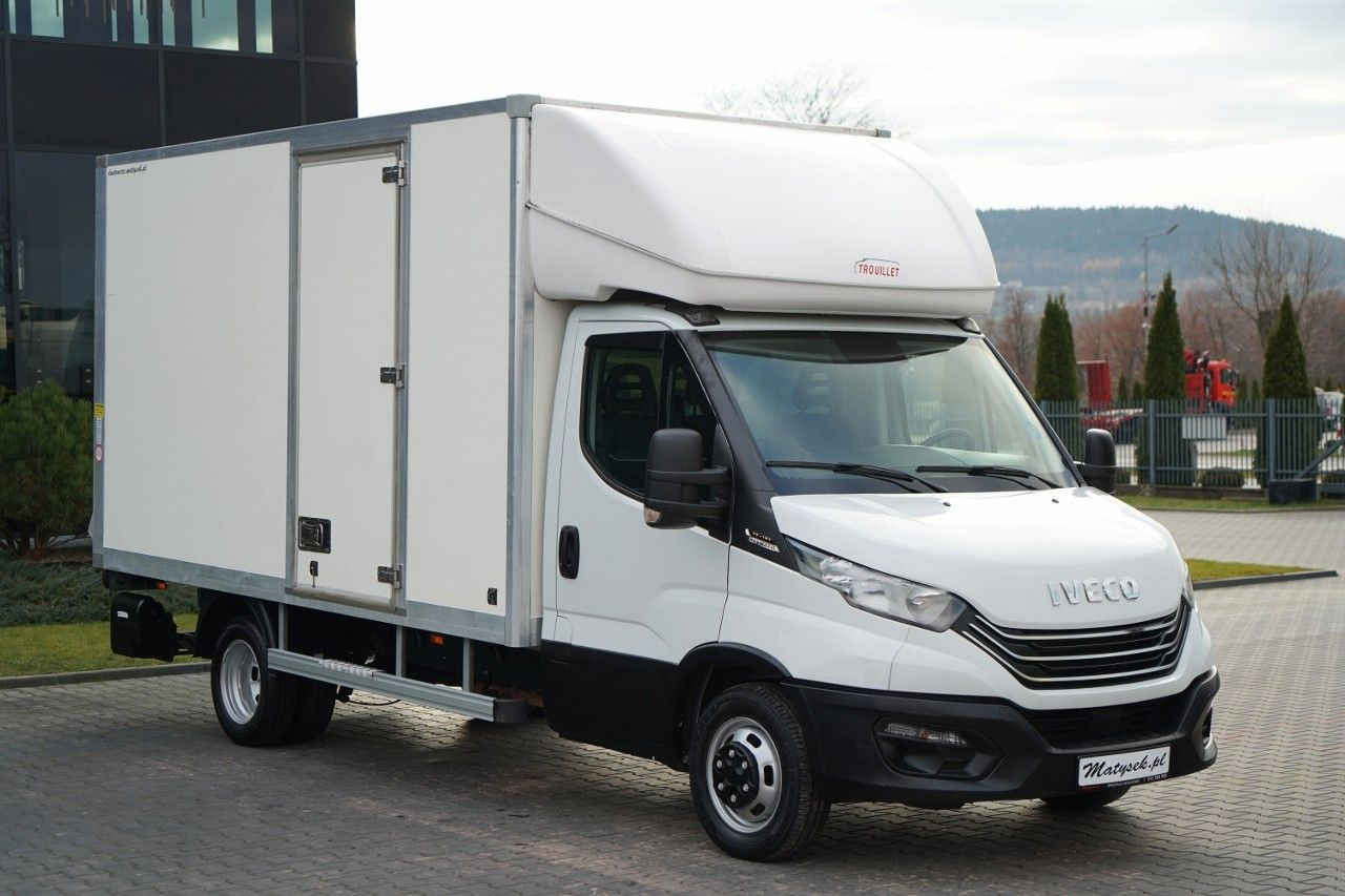 Iveco DAILY 35-160 / KONTENER 4,25 M / IZOTERMA AUTOM - Dostavno vozilo hladnjača: slika 1 Iveco DAILY 35-160 / KONTENER 4,25 M / IZOTERMA AUTOM - Dostavno vozilo hladnjača: slika 1