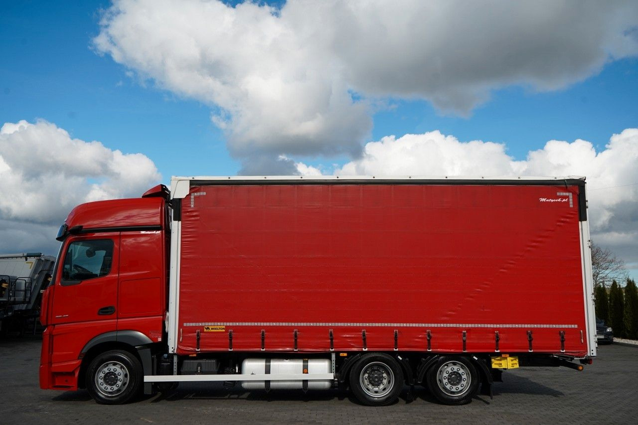 Mercedes-Benz ACTROS 2545 / SOLÓWKA / 6x2 / OŚ PODNOSZONA / B - Kamion sa ceradom: slika 2 Mercedes-Benz ACTROS 2545 / SOLÓWKA / 6x2 / OŚ PODNOSZONA / B - Kamion sa ceradom: slika 2