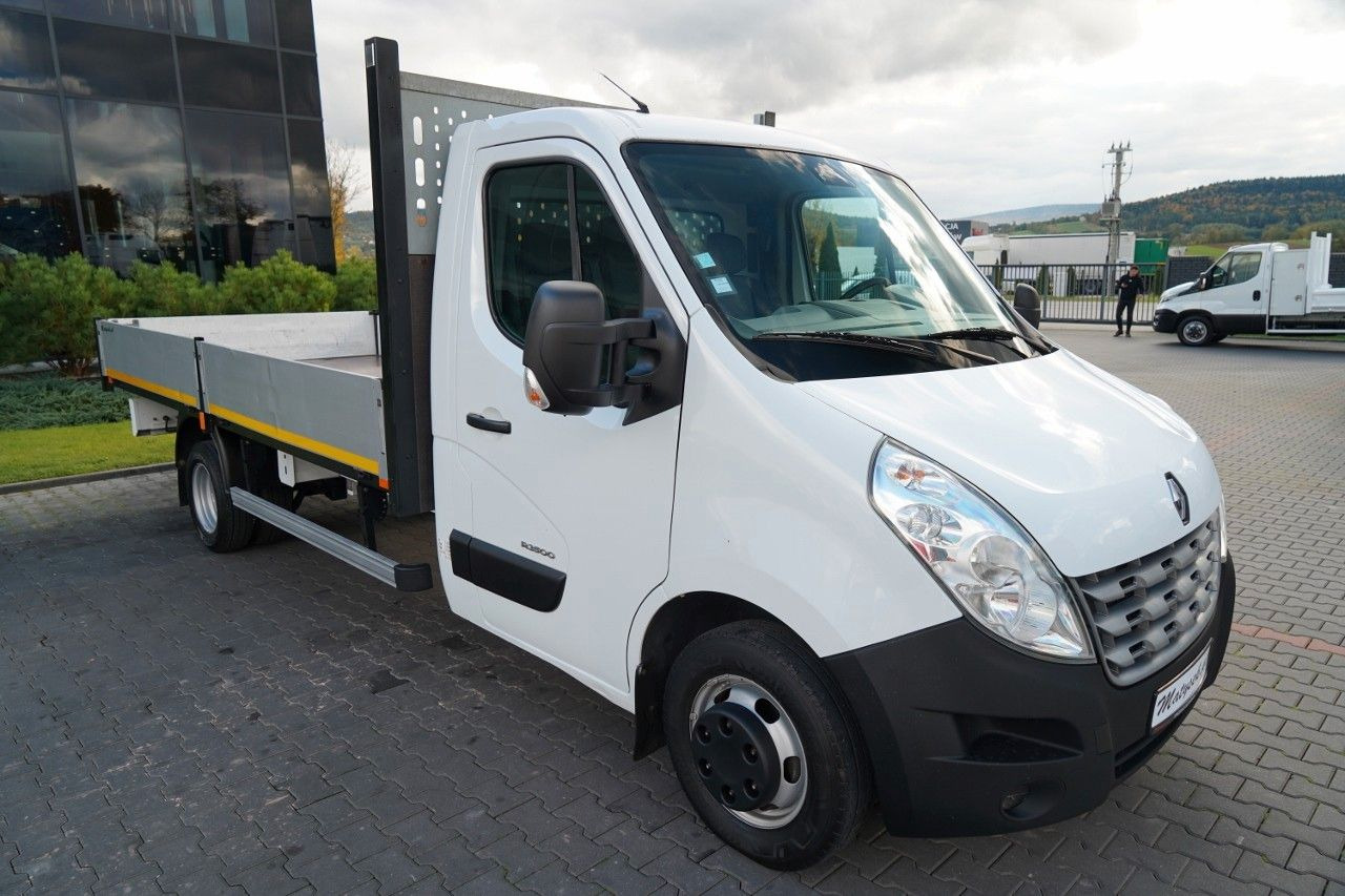 Renault MASTER / SKRZYNIOWY 4.5m / MANUAL / BLIŹNIAK - Dostavno vozilo sa zatvorenim sandukom: slika 5 Renault MASTER / SKRZYNIOWY 4.5m / MANUAL / BLIŹNIAK - Dostavno vozilo sa zatvorenim sandukom: slika 5