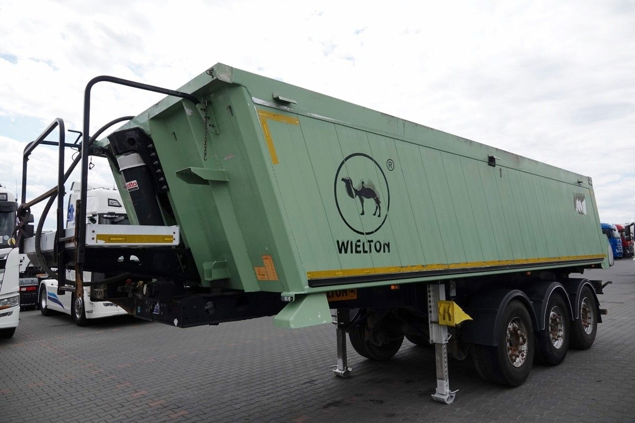 Schmitz Cargobull WYWROTKA 40 M3 / MULDA ALUMINIOWA / OŚ PODNOSZON - Poluprikolica istovarivača: slika 3 Schmitz Cargobull WYWROTKA 40 M3 / MULDA ALUMINIOWA / OŚ PODNOSZON - Poluprikolica istovarivača: slika 3