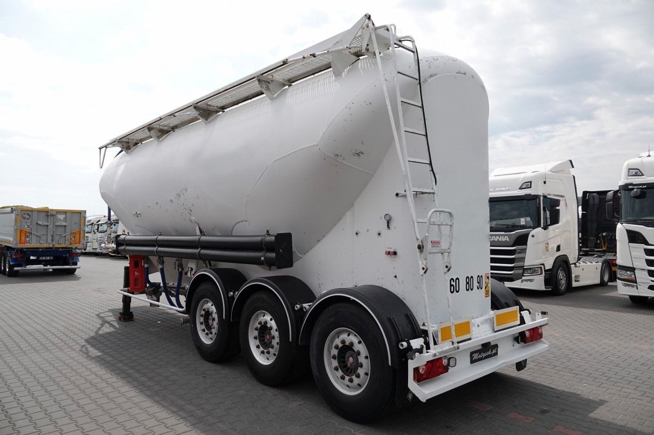 Spitzer CEMENTONACZEPA / 37 000 L / SILOS / 3 KOMORY - Silo cisterna: slika 5 Spitzer CEMENTONACZEPA / 37 000 L / SILOS / 3 KOMORY - Silo cisterna: slika 5