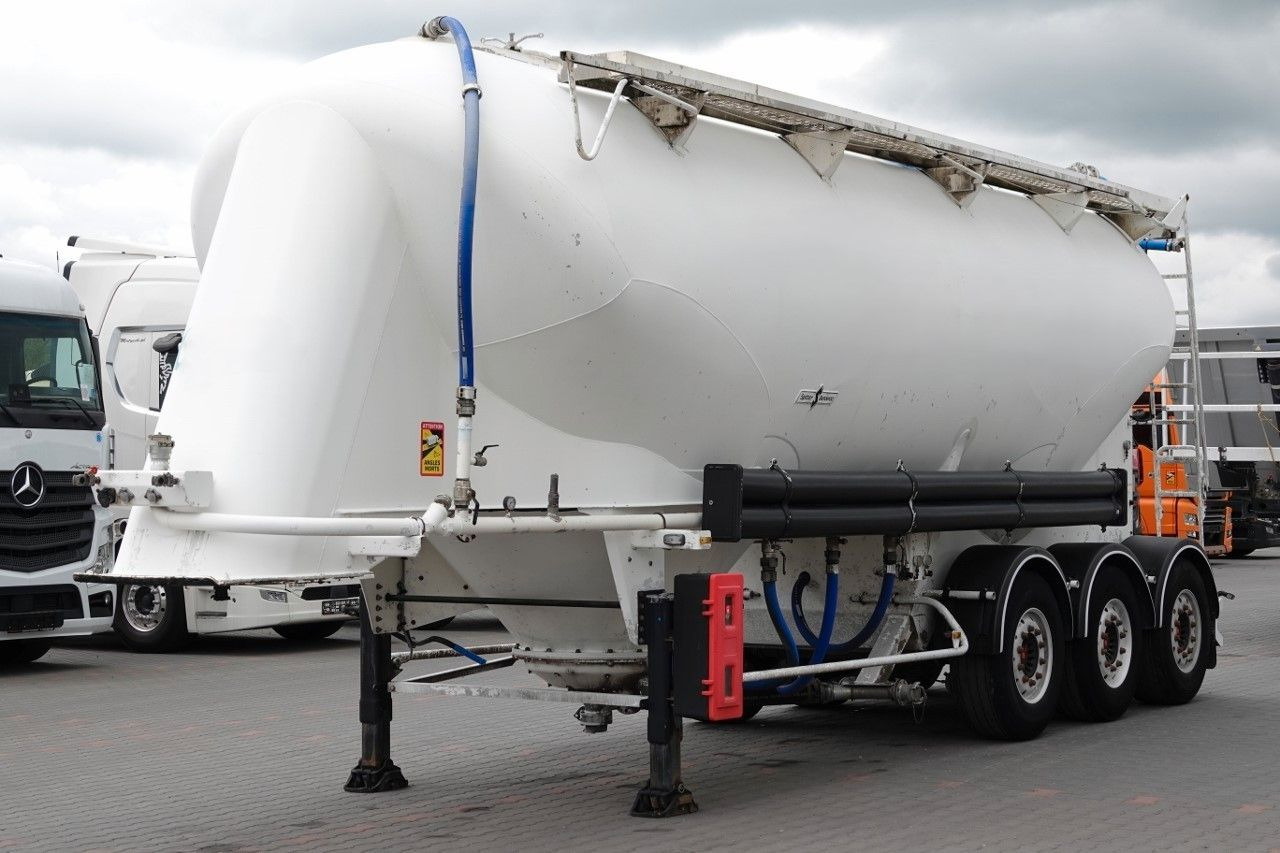 Spitzer CEMENTONACZEPA / 37 000 L / SILOS / 3 KOMORY - Silo cisterna: slika 2 Spitzer CEMENTONACZEPA / 37 000 L / SILOS / 3 KOMORY - Silo cisterna: slika 2
