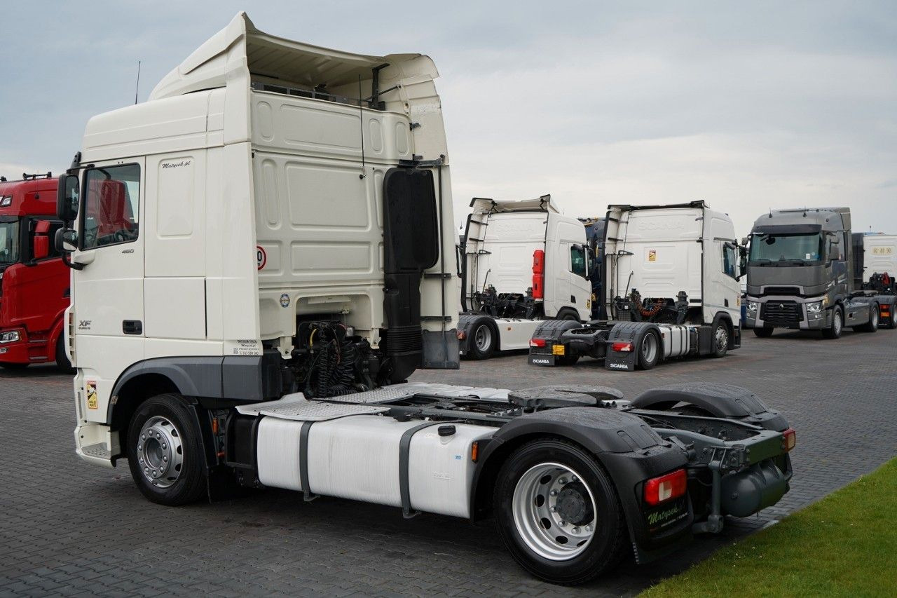 DAF XF 460 / SPACE CAB / MEGA / LOW DECK / EURO 6 - Tegljač: slika 4 DAF XF 460 / SPACE CAB / MEGA / LOW DECK / EURO 6 - Tegljač: slika 4