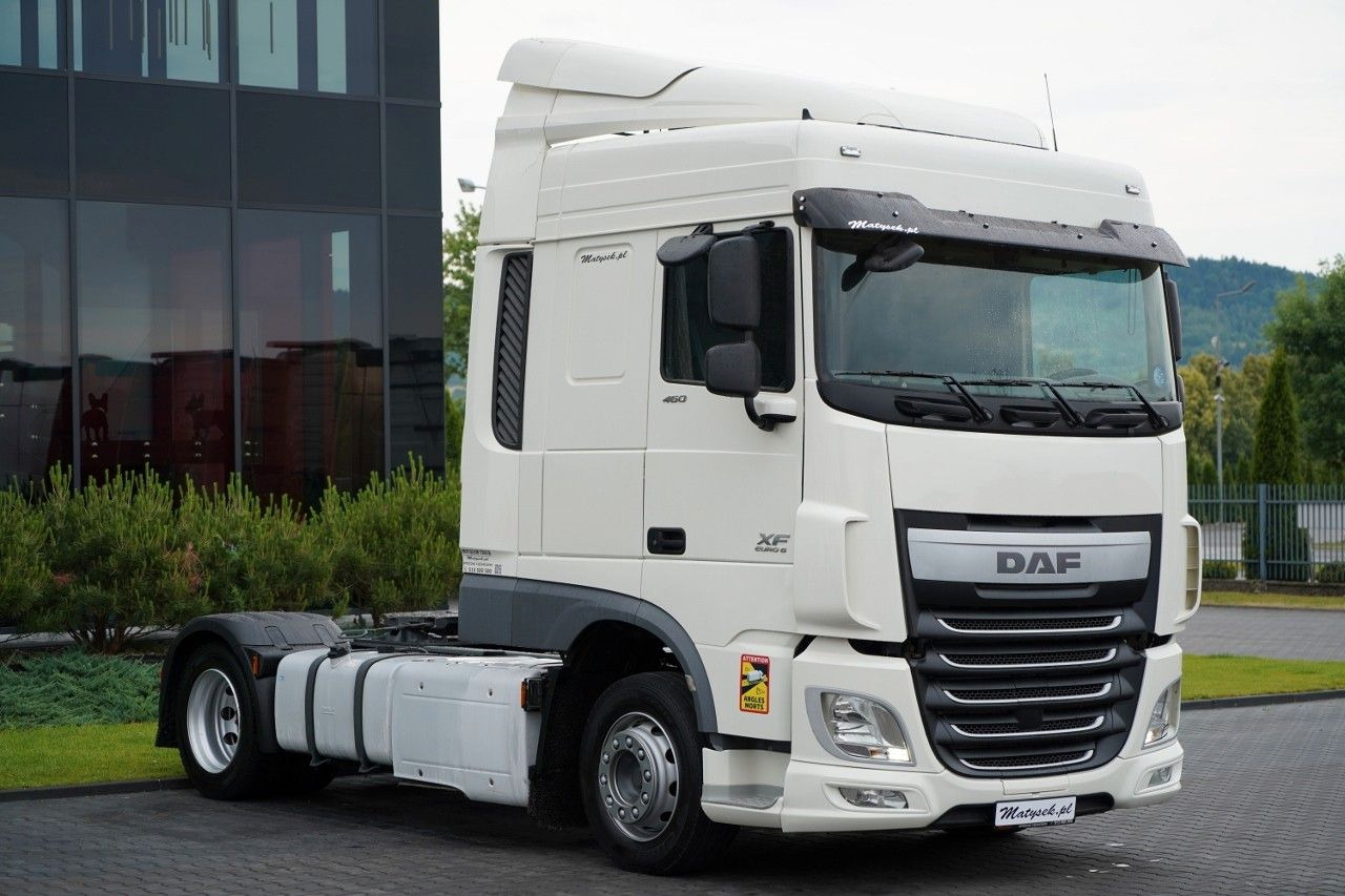 DAF XF 460 / SPACE CAB / MEGA / LOW DECK / EURO 6 - Tegljač: slika 1 DAF XF 460 / SPACE CAB / MEGA / LOW DECK / EURO 6 - Tegljač: slika 1