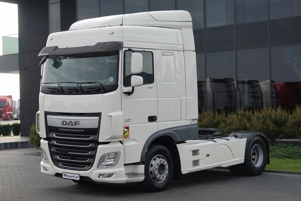 DAF XF 460 / SPACE CAB / OPONY 100% / SPROWADZONY / - Tegljač: slika 3 DAF XF 460 / SPACE CAB / OPONY 100% / SPROWADZONY / - Tegljač: slika 3
