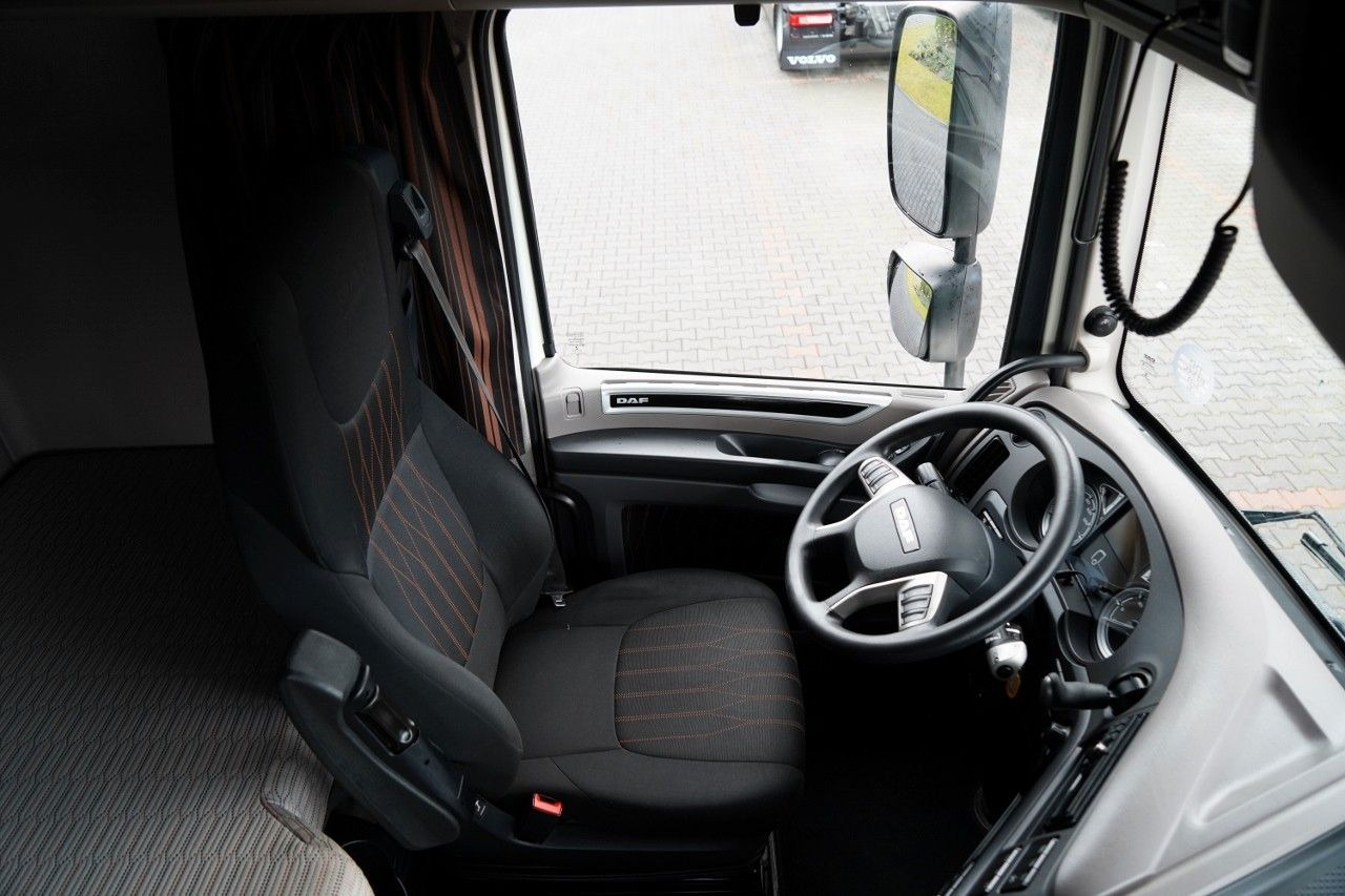 Tegljač DAF XF 480 / SUPER SPACE CAB / 2022 ROK: slika 27 Tegljač DAF XF 480 / SUPER SPACE CAB / 2022 ROK: slika 27
