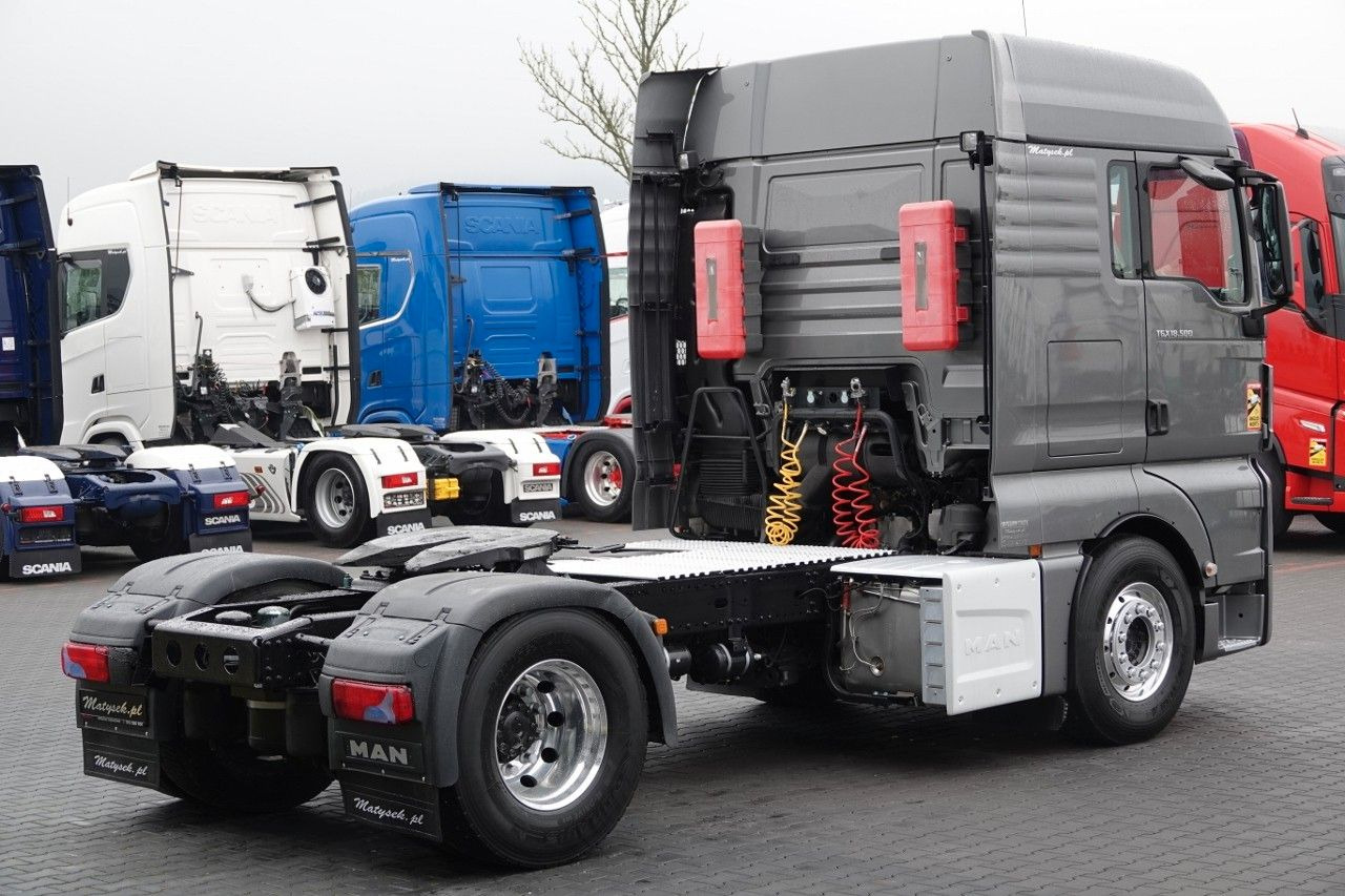 MAN TGX 18.500 / RETARDER / PEŁNY ADR / ALUFELGI / - Tegljač: slika 5 MAN TGX 18.500 / RETARDER / PEŁNY ADR / ALUFELGI / - Tegljač: slika 5