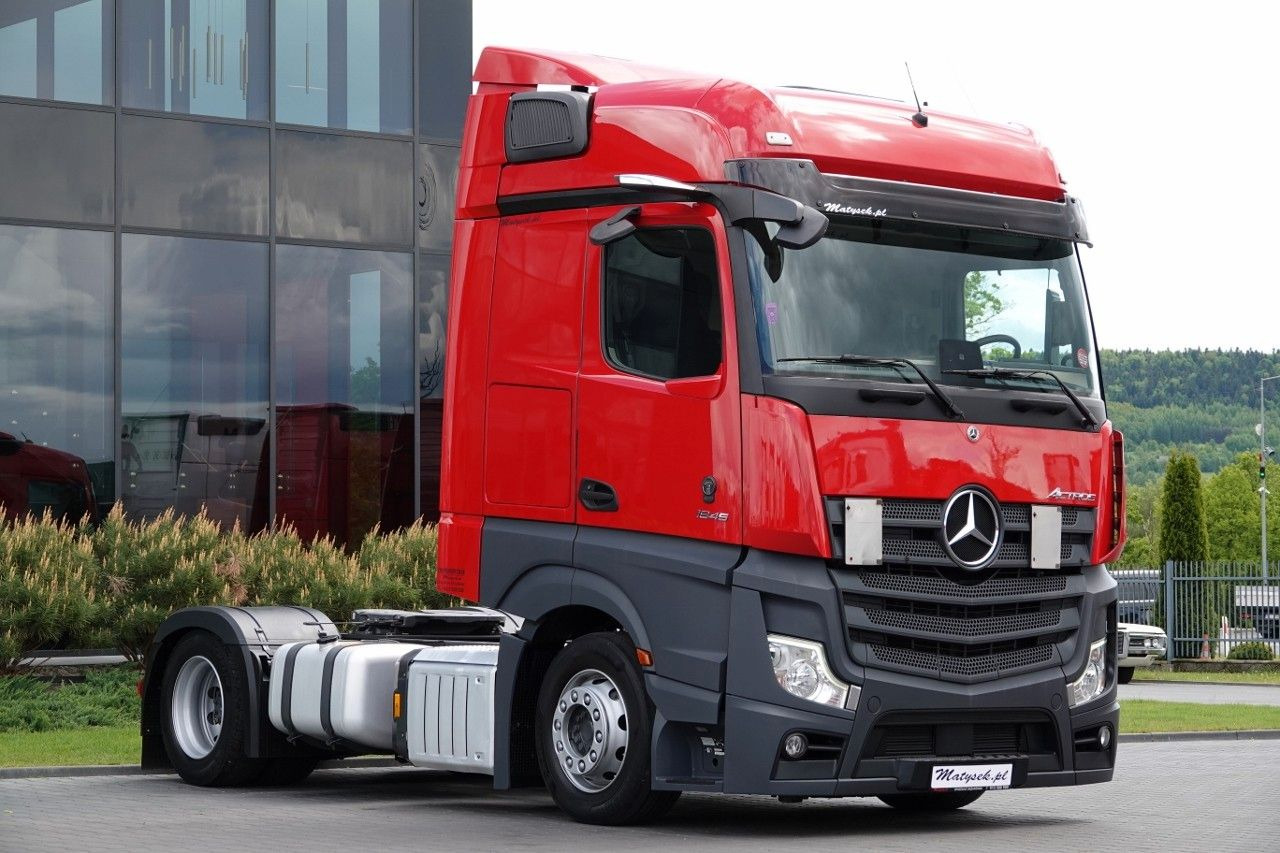 Mercedes-Benz ACTROS 1845 / LOW DECK / MEGA / BIG SPACE / PO K - Tegljač: slika 2 Mercedes-Benz ACTROS 1845 / LOW DECK / MEGA / BIG SPACE / PO K - Tegljač: slika 2