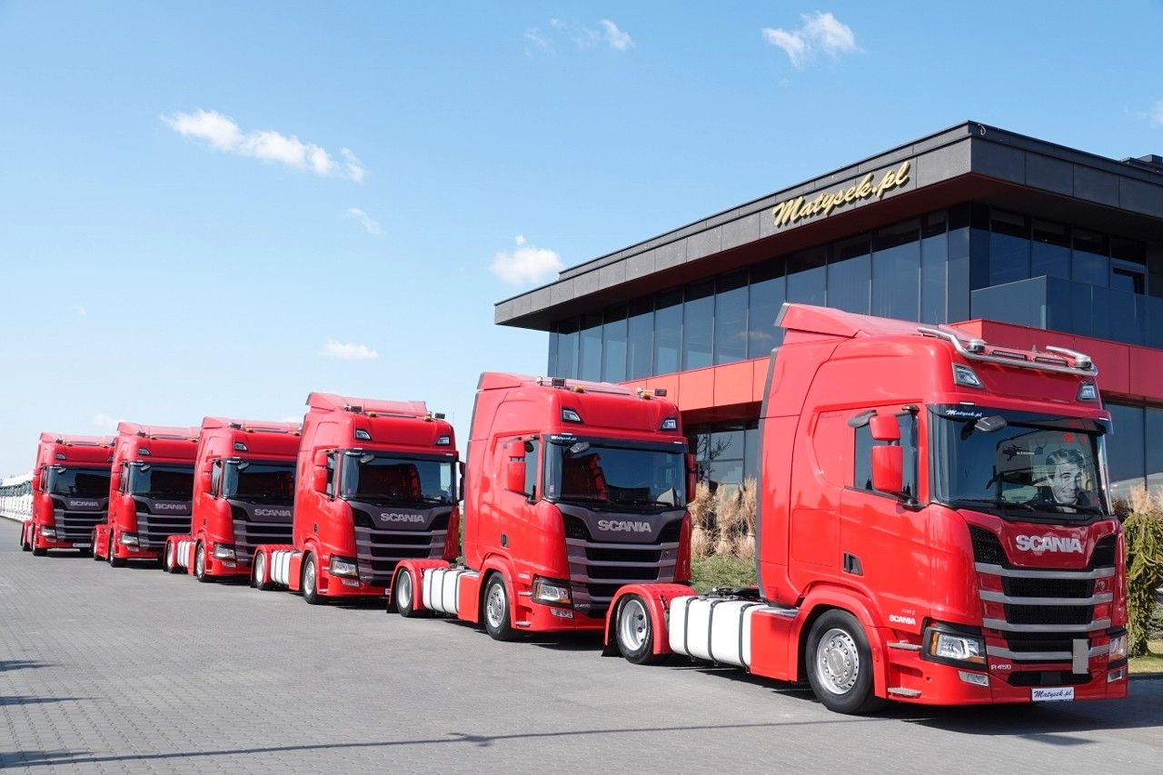 Scania R 450 / LOWDECK / MEGA / 2021 / PO ZŁOTYM KONTRA - Tegljač: slika 2 Scania R 450 / LOWDECK / MEGA / 2021 / PO ZŁOTYM KONTRA - Tegljač: slika 2
