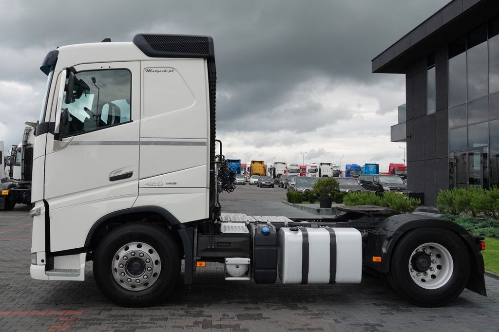 Volvo FH 420 / 13 L / PEŁNY ADR / 2017 ROK / LOW CAB - Tegljač: slika 3 Volvo FH 420 / 13 L / PEŁNY ADR / 2017 ROK / LOW CAB - Tegljač: slika 3