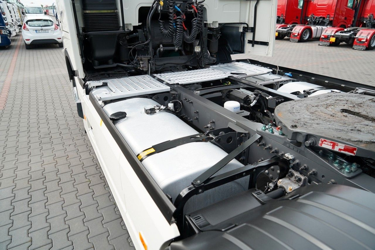Volvo FH 500 / XXL / 2024 / I-PARK COOL / SKÓRY / I-SH - Tegljač: slika 4 Volvo FH 500 / XXL / 2024 / I-PARK COOL / SKÓRY / I-SH - Tegljač: slika 4