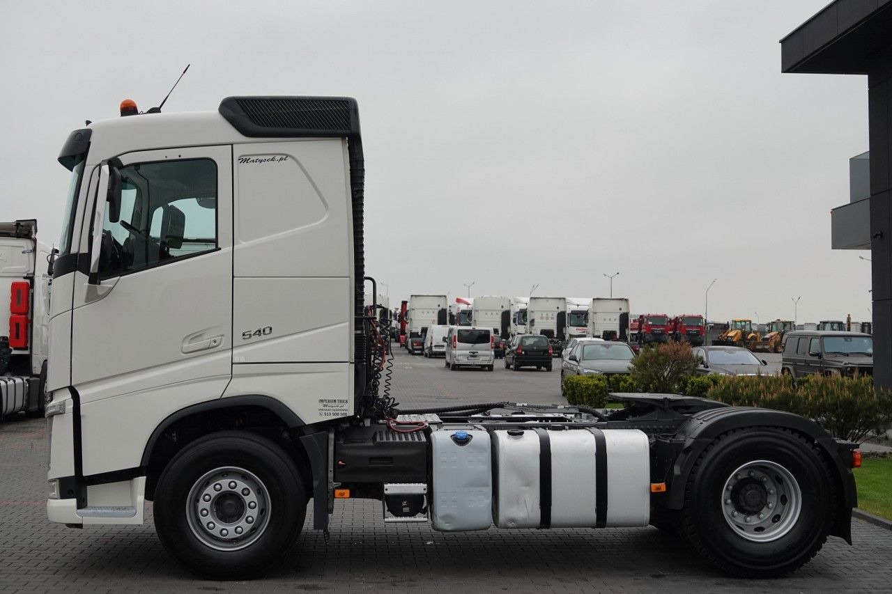 Volvo FH 540 /HYDRAULIKA DWUOBWODOWA / NISKA KABINA - Tegljač: slika 3 Volvo FH 540 /HYDRAULIKA DWUOBWODOWA / NISKA KABINA - Tegljač: slika 3