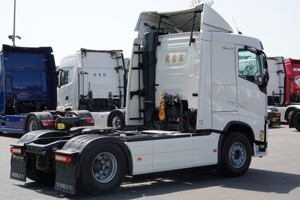 Volvo FH500 / I-FH 500/ NISKA KABINA / SPROWADZONY / E Volvo FH500 / I-FH 500/ NISKA KABINA / SPROWADZONY / E - Tegljač: slika 5 Volvo FH500 / I-FH 500/ NISKA KABINA / SPROWADZONY / E Volvo FH500 / I-FH 500/ NISKA KABINA / SPROWADZONY / E - Tegljač: slika 5