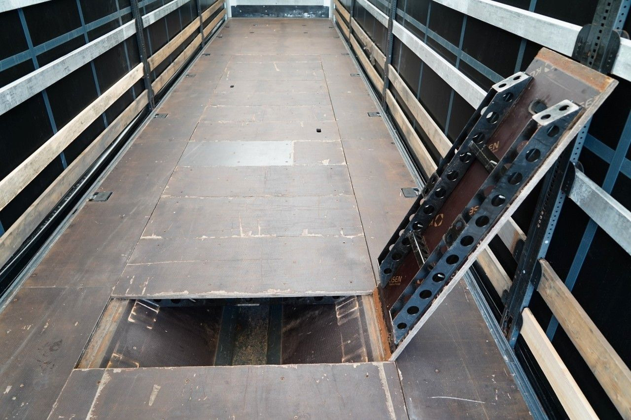 Poluprikolica sa ceradom Wielton / FIRANKA STANDARD / MULDA DO STALI - 9 M / OŚ: slika 20 Poluprikolica sa ceradom Wielton / FIRANKA STANDARD / MULDA DO STALI - 9 M / OŚ: slika 20