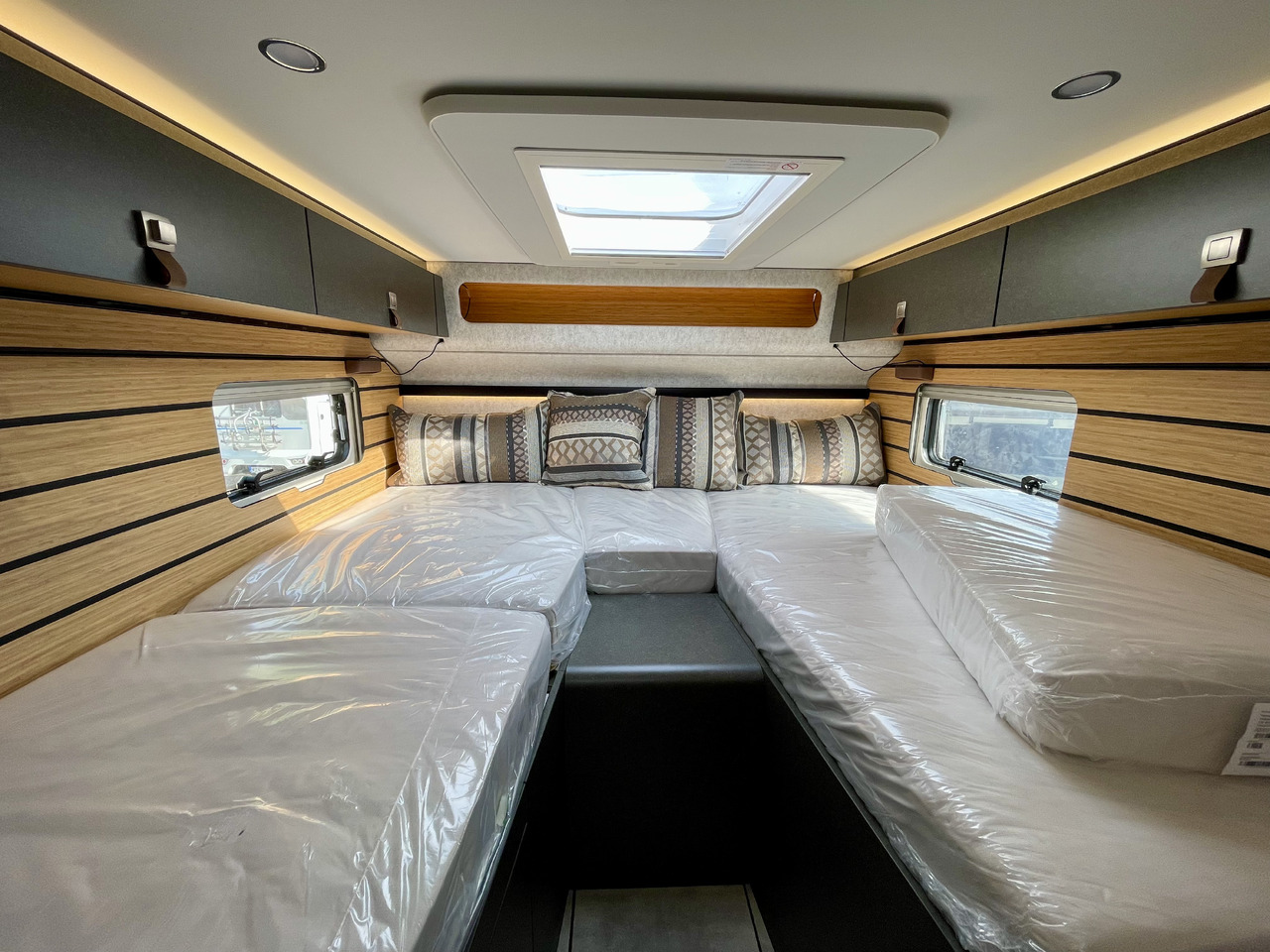 Poluintegrisani kamper novi HYMER / ERIBA MLT 580 4x4: slika 13