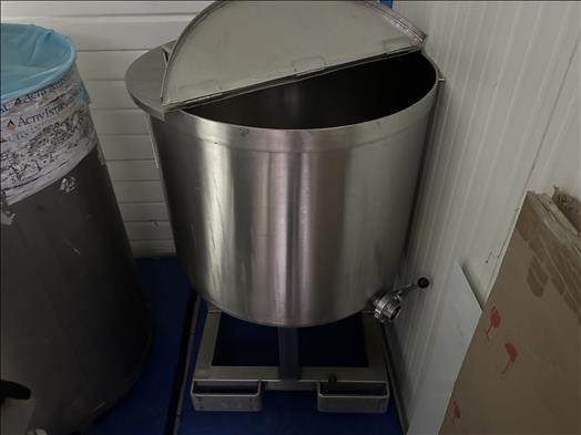 NNP 200L stainless holding tank - Oprema za prehrambenu industriju: slika 3 NNP 200L stainless holding tank - Oprema za prehrambenu industriju: slika 3