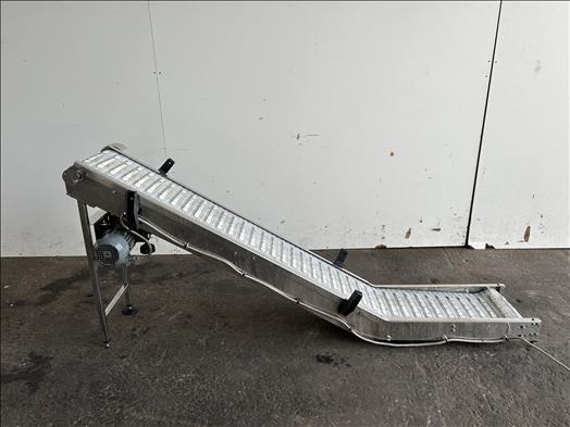 NNP Flighted elevator conveyor - Transporter: slika 1 NNP Flighted elevator conveyor - Transporter: slika 1