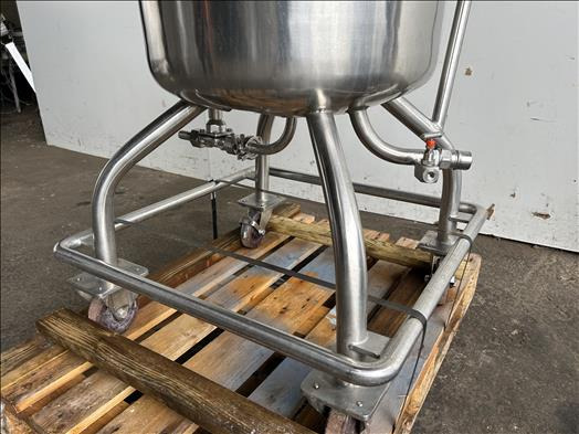 Quinn Holding tank - Oprema za prehrambenu industriju: slika 4 Quinn Holding tank - Oprema za prehrambenu industriju: slika 4