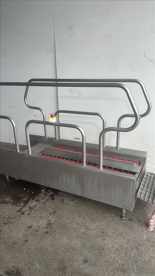 Syspal Boot scrubber - Oprema za prehrambenu industriju: slika 2 Syspal Boot scrubber - Oprema za prehrambenu industriju: slika 2