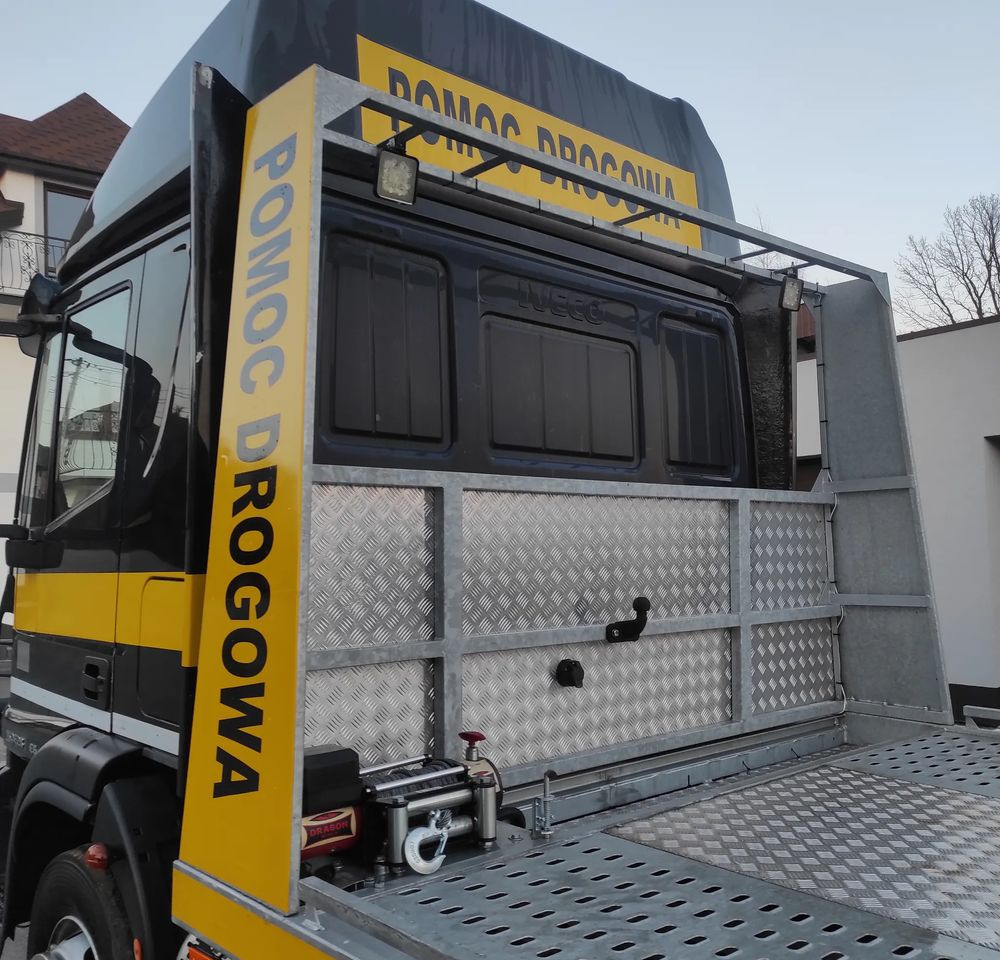 Iveco EUROCARGO / DMC 16T / LAWETA/ POMOC DROGOWA - Šlep vozilo: slika 4 Iveco EUROCARGO / DMC 16T / LAWETA/ POMOC DROGOWA - Šlep vozilo: slika 4