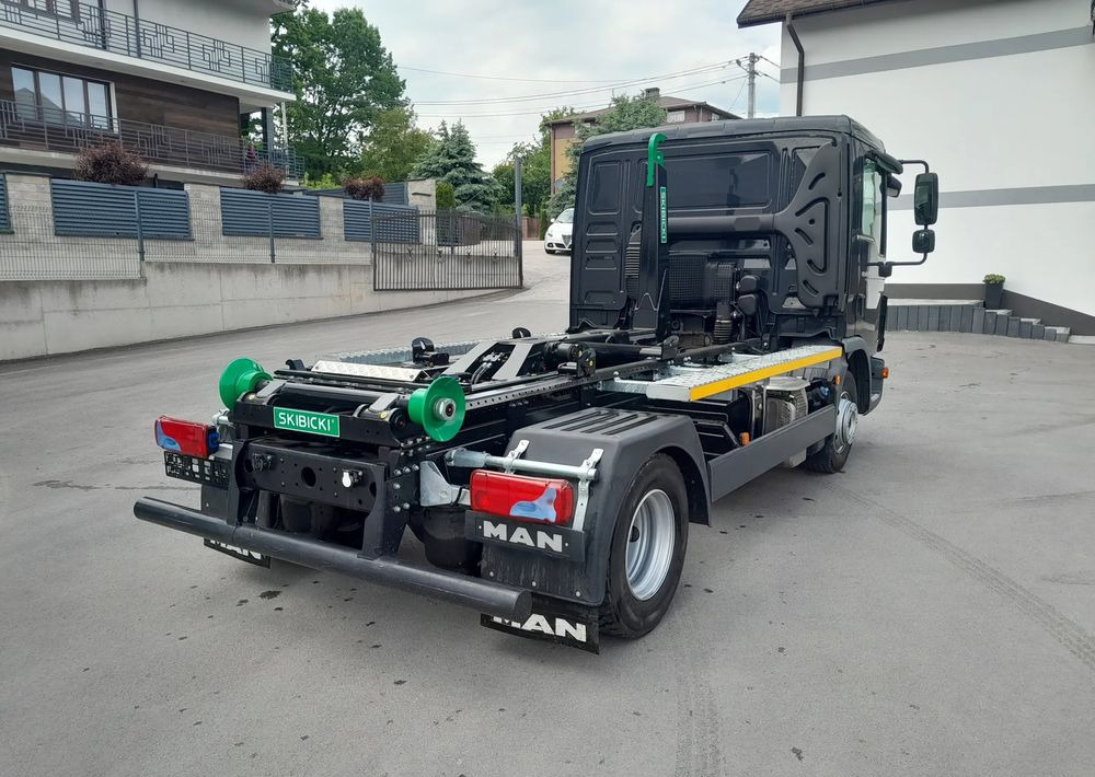 Kamion sa hidrauličnom kukom MAN TGL 12.250 nowe urządzenie hakowe SKIBICKI HKS 8/3300  ATEGO / TGM: slika 10