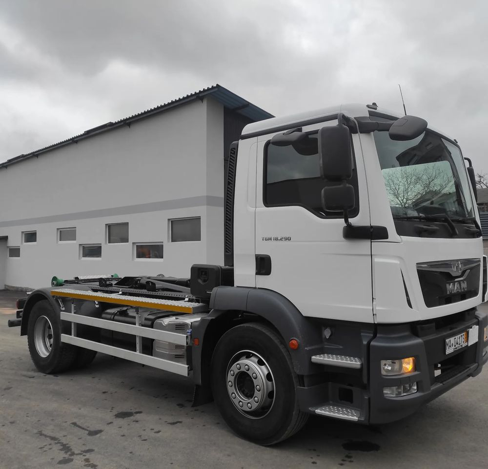 MAN TGM 18.290 - Kamion sa hidrauličnom kukom: slika 4 MAN TGM 18.290 - Kamion sa hidrauličnom kukom: slika 4