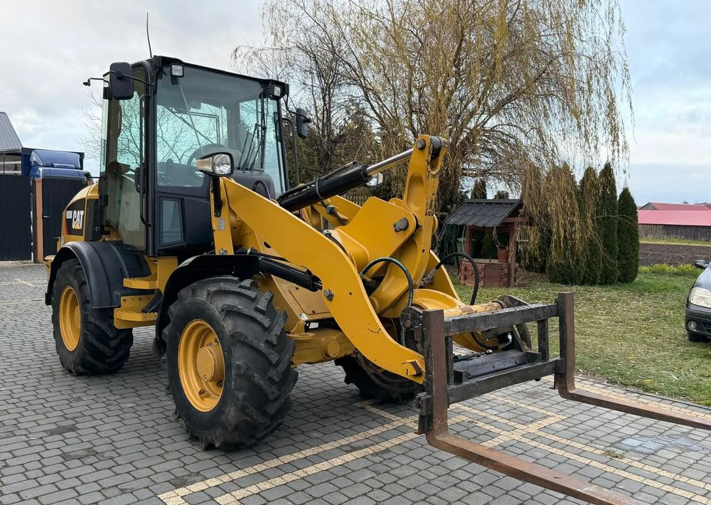 Caterpillar CAT 908M / SPROWADZONA / ŁYŻKA SZCZĘKA + WIDŁY / / 2017R / W ORGINALE / Z NIEMIEC / 1 WŁAŚCICIEL/ - Utovarivač točkaš: slika 3 Caterpillar CAT 908M / SPROWADZONA / ŁYŻKA SZCZĘKA + WIDŁY / / 2017R / W ORGINALE / Z NIEMIEC / 1 WŁAŚCICIEL/ - Utovarivač točkaš: slika 3