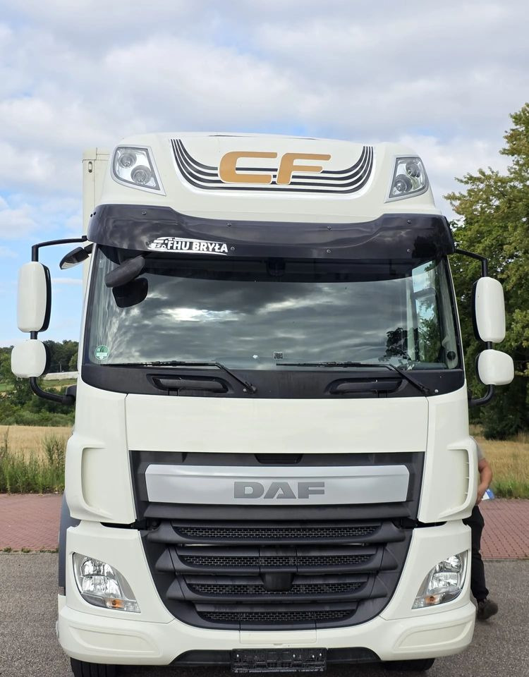 DAF CF 330/10.2017/KONTENER MEBLOWY/IZOTERMA/WINDA/18 PALET/E6/NISKI PRZEBIEG/Z NIEMIEC/JAK NOWY/DUŻY SILNIK 10 837cm3// - Kamion sa zatvorenim sandukom: slika 4 DAF CF 330/10.2017/KONTENER MEBLOWY/IZOTERMA/WINDA/18 PALET/E6/NISKI PRZEBIEG/Z NIEMIEC/JAK NOWY/DUŻY SILNIK 10 837cm3// - Kamion sa zatvorenim sandukom: slika 4
