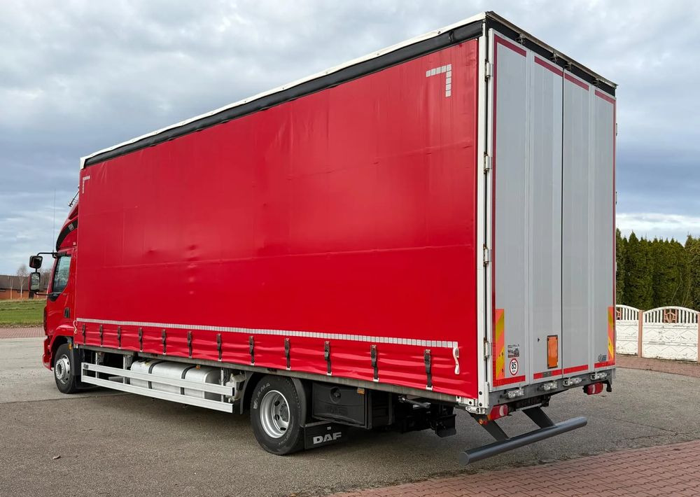 DAF LF 260 / WINDA / 16TON DMC / 3M WYSOKOŚĆ / JUMBO / FIRANKA / SYPIALKA / AUTOMAT / JEDEN WŁAŚCICIE / EURO 6 / 2017/ SPROWADZONY / 19 PALET / DUŻA ŁADOWNOŚĆ / - Kamion sa ceradom: slika 4 DAF LF 260 / WINDA / 16TON DMC / 3M WYSOKOŚĆ / JUMBO / FIRANKA / SYPIALKA / AUTOMAT / JEDEN WŁAŚCICIE / EURO 6 / 2017/ SPROWADZONY / 19 PALET / DUŻA ŁADOWNOŚĆ / - Kamion sa ceradom: slika 4