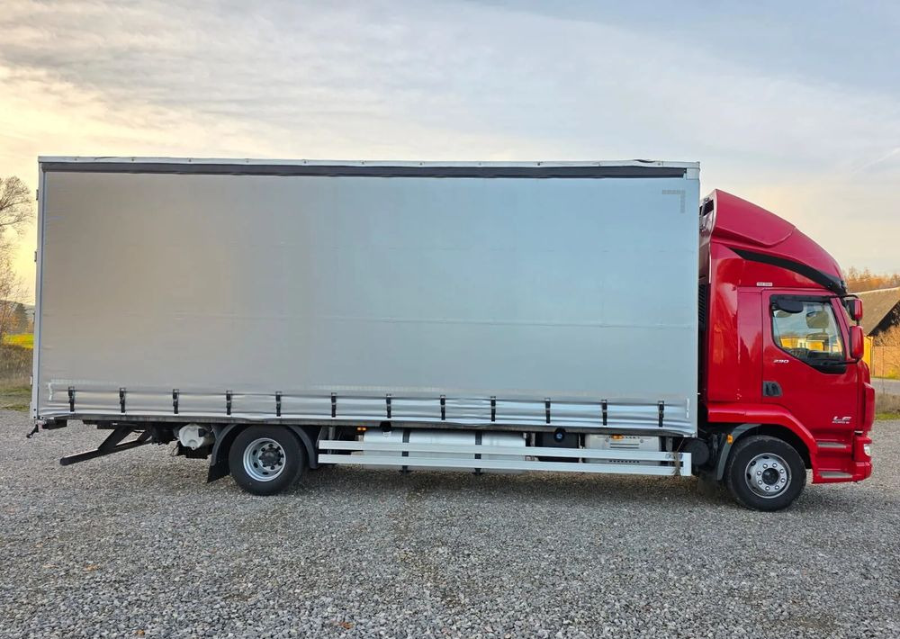 DAF LF 290 / WINDA / 16TON DMC / 3M WYSOKOŚĆ / JUMBO / FIRANKA / SYPIALKA / AUTOMAT / JEDEN WŁAŚCICIE / EURO 6 / 2017/ SPROWADZONY / 19 PALET / DUŻA ŁADOWNOŚĆ / DAF LF 290 / WINDA / 16TON DMC / 3M WYSOKOŚĆ / JUMBO / FIRANKA / SYPIALKA / AUTOMAT / JEDEN WŁAŚCICIE / EURO 6 / 2017/ SPROWADZONY / 19 PALET / DUŻA ŁADOWNOŚĆ /: slika 8 DAF LF 290 / WINDA / 16TON DMC / 3M WYSOKOŚĆ / JUMBO / FIRANKA / SYPIALKA / AUTOMAT / JEDEN WŁAŚCICIE / EURO 6 / 2017/ SPROWADZONY / 19 PALET / DUŻA ŁADOWNOŚĆ / DAF LF 290 / WINDA / 16TON DMC / 3M WYSOKOŚĆ / JUMBO / FIRANKA / SYPIALKA / AUTOMAT / JEDEN WŁAŚCICIE / EURO 6 / 2017/ SPROWADZONY / 19 PALET / DUŻA ŁADOWNOŚĆ /: slika 8