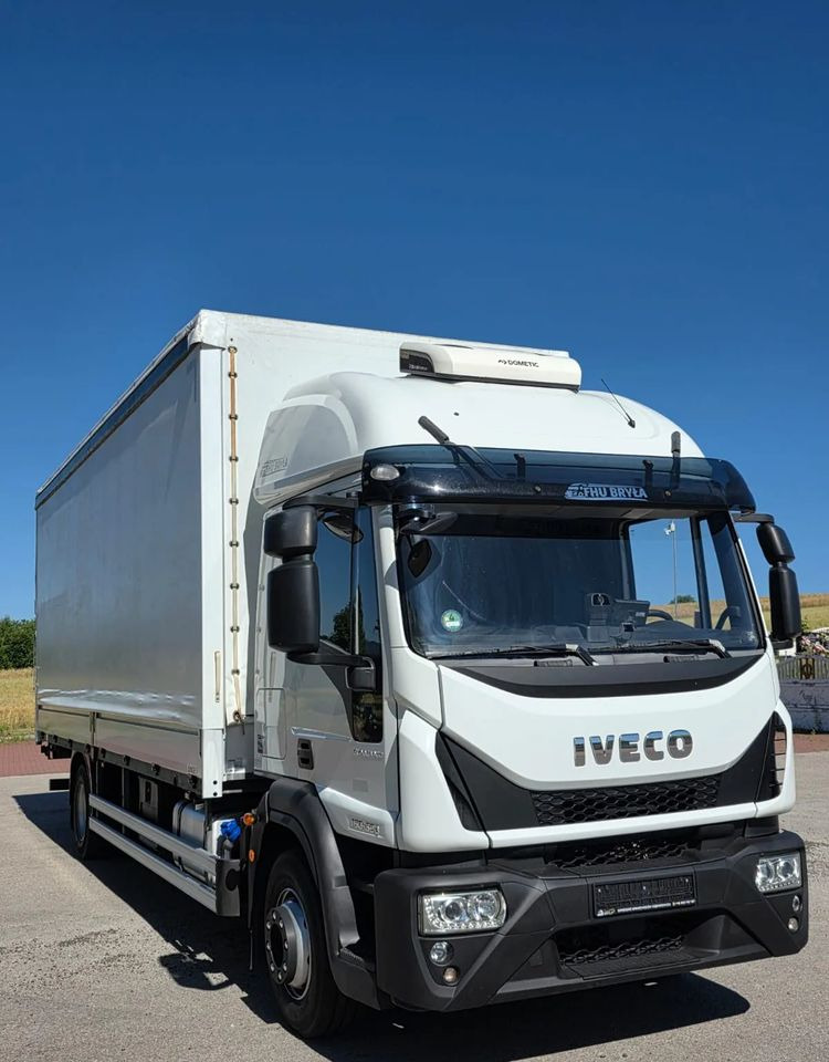 Iveco EUROCARGO 160E320/FIRANKA/WINDA/AUTOMAT/NISKI PRZEBIEG/E6/SPROWADZONY/PIERWSZY WŁAŚCICIEL - Kamion sa ceradom: slika 2 Iveco EUROCARGO 160E320/FIRANKA/WINDA/AUTOMAT/NISKI PRZEBIEG/E6/SPROWADZONY/PIERWSZY WŁAŚCICIEL - Kamion sa ceradom: slika 2