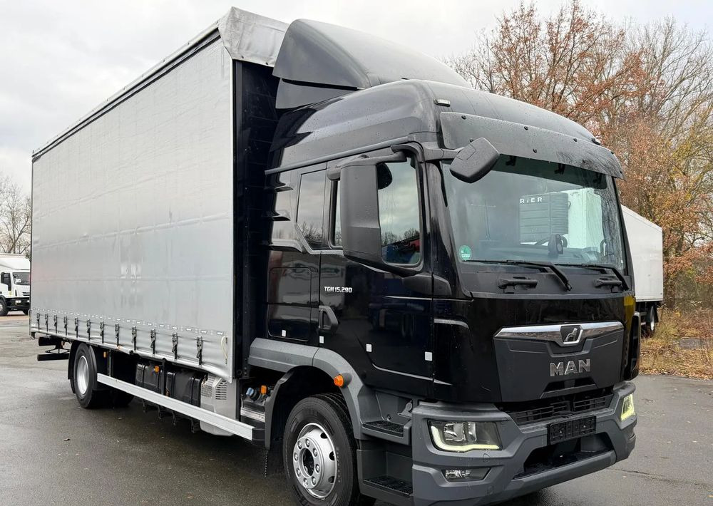 MAN TGM 15.290 / NOWY MODEL / E6 / 18PALET / 7720 ŁADOWNOŚĆ / SERWISOWANY / NOWY TACHOGRAF / NISKI PRZEBIEG / WINDA / FIRANKA / SPROWADZONY / 2022 / NISKI PRZEBIEG /PIERWSZY WŁAŚCICIEL/ - Kamion sa ceradom: slika 1 MAN TGM 15.290 / NOWY MODEL / E6 / 18PALET / 7720 ŁADOWNOŚĆ / SERWISOWANY / NOWY TACHOGRAF / NISKI PRZEBIEG / WINDA / FIRANKA / SPROWADZONY / 2022 / NISKI PRZEBIEG /PIERWSZY WŁAŚCICIEL/ - Kamion sa ceradom: slika 1