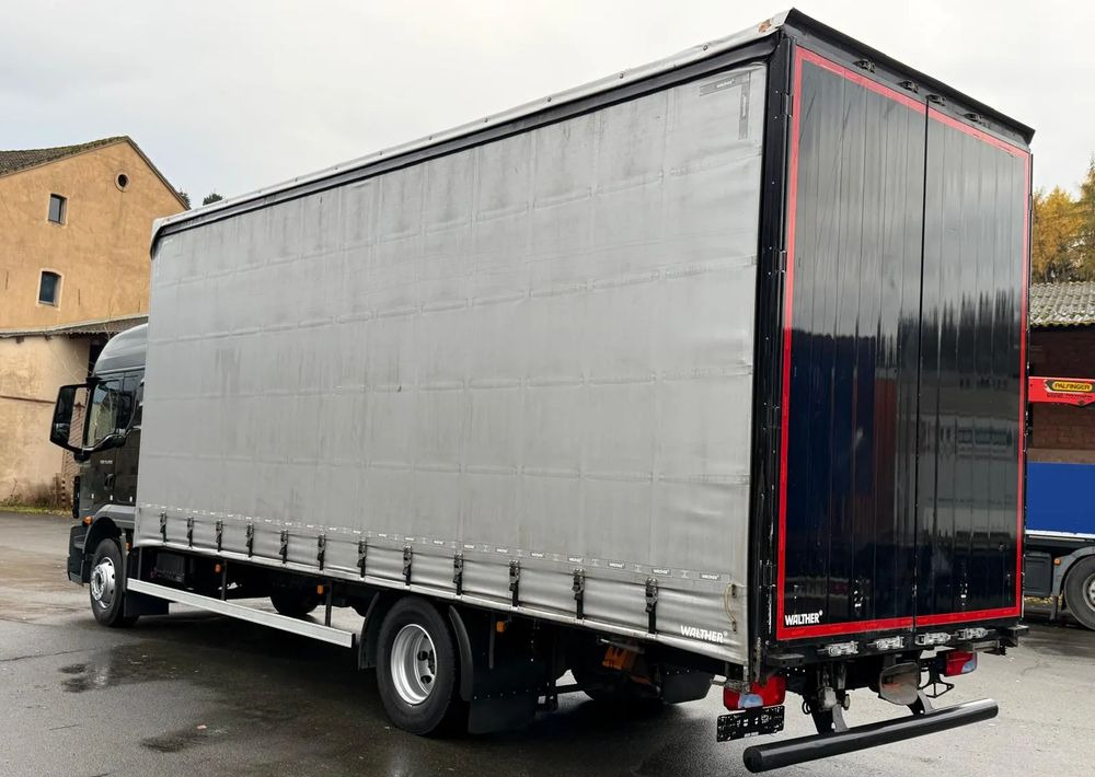 MAN TGM 15.290 / NOWY MODEL / E6 / 18PALET / 7720 ŁADOWNOŚĆ / SERWISOWANY / NOWY TACHOGRAF / NISKI PRZEBIEG / WINDA / FIRANKA / SPROWADZONY / 2022 / NISKI PRZEBIEG /PIERWSZY WŁAŚCICIEL/ - Kamion sa ceradom: slika 5 MAN TGM 15.290 / NOWY MODEL / E6 / 18PALET / 7720 ŁADOWNOŚĆ / SERWISOWANY / NOWY TACHOGRAF / NISKI PRZEBIEG / WINDA / FIRANKA / SPROWADZONY / 2022 / NISKI PRZEBIEG /PIERWSZY WŁAŚCICIEL/ - Kamion sa ceradom: slika 5