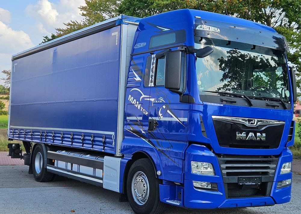 MAN TGX 18.430 / FIRANKA / WINDA / KLIMA POSTOJOWA / 300TYŚ PRZEBIEG / 2020 /E6 / KLIMA POSTOJOWA / SPROWADZONY / JAK NOWY / AUTOMAT - Kamion sa ceradom: slika 2 MAN TGX 18.430 / FIRANKA / WINDA / KLIMA POSTOJOWA / 300TYŚ PRZEBIEG / 2020 /E6 / KLIMA POSTOJOWA / SPROWADZONY / JAK NOWY / AUTOMAT - Kamion sa ceradom: slika 2
