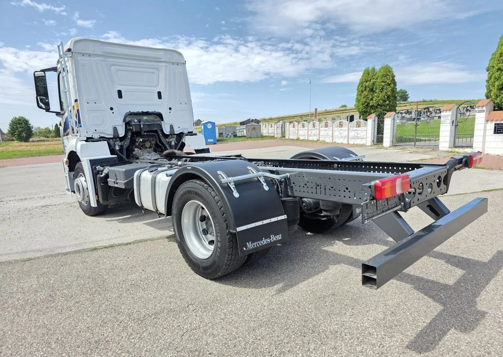 Mercedes-Benz ANTOS 1827 / ATEGO / ACTROS / E6 / ROZSTAW OSI 3.75M / WYWROT / BECZKA / UTRZYMANIE DRÓG / HAKOWIEC / SPROWADZONY / PIERWSZY WŁAŚCICIEL / STAN BDB - Kamion sa golom šasijom i zatvorenom kabinom: slika 5 Mercedes-Benz ANTOS 1827 / ATEGO / ACTROS / E6 / ROZSTAW OSI 3.75M / WYWROT / BECZKA / UTRZYMANIE DRÓG / HAKOWIEC / SPROWADZONY / PIERWSZY WŁAŚCICIEL / STAN BDB - Kamion sa golom šasijom i zatvorenom kabinom: slika 5