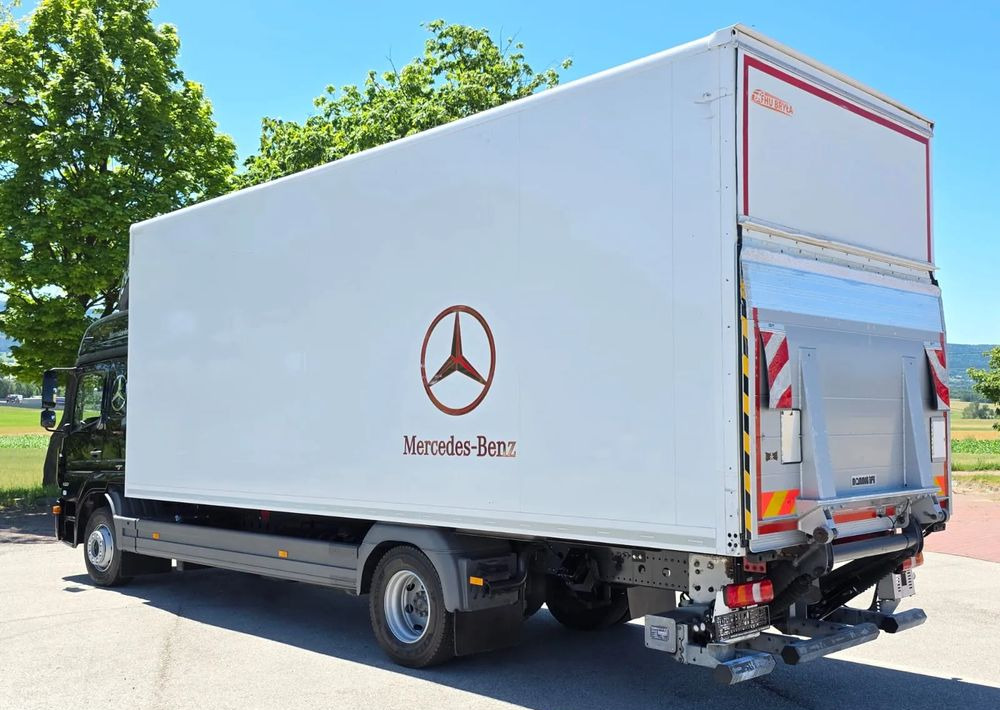 Mercedes-Benz ATEGO 1527/1530/IZOTERMA/WINDA/SPROWADZONY/E6/PIERWSZY WŁAŚCICIEL/AUTOMAT/18EURO PALET/STAN BARDZO DOBRY - Hladnjača: slika 3 Mercedes-Benz ATEGO 1527/1530/IZOTERMA/WINDA/SPROWADZONY/E6/PIERWSZY WŁAŚCICIEL/AUTOMAT/18EURO PALET/STAN BARDZO DOBRY - Hladnjača: slika 3