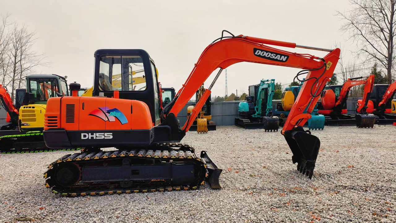 Doosan DH 55-7 DH55 - Mini bager: slika 1 Doosan DH 55-7 DH55 - Mini bager: slika 1