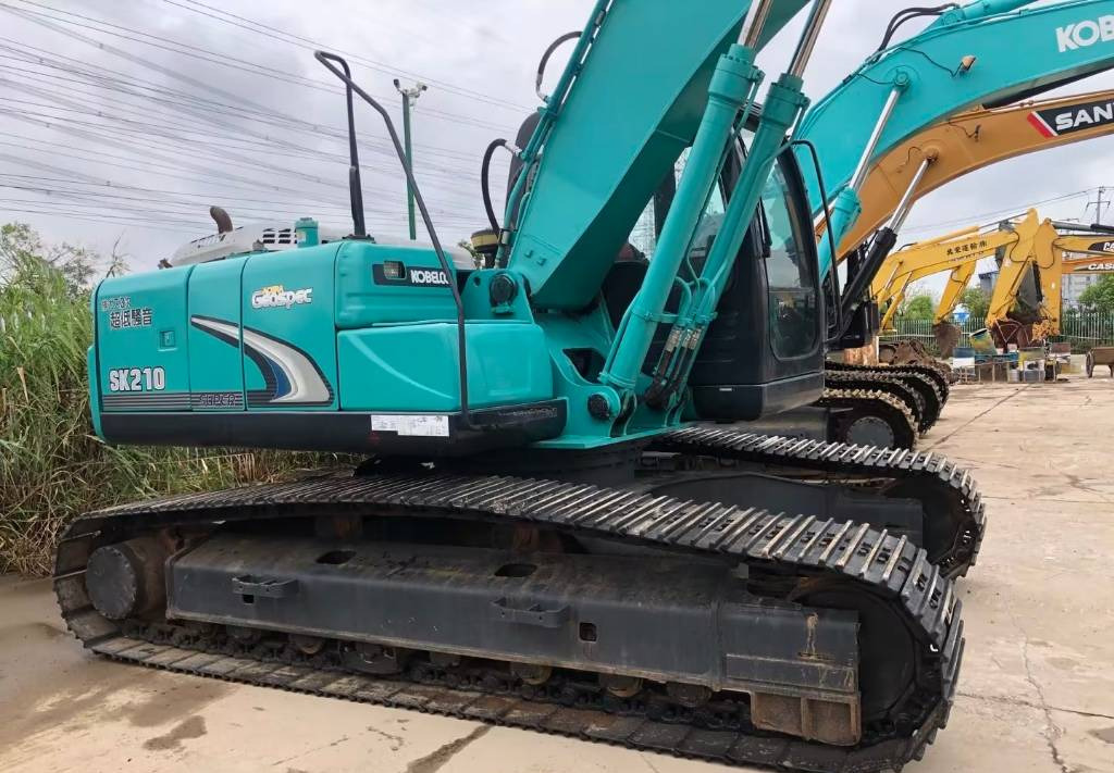 Kobelco SK 210-8 - Bager guseničar: slika 4 Kobelco SK 210-8 - Bager guseničar: slika 4