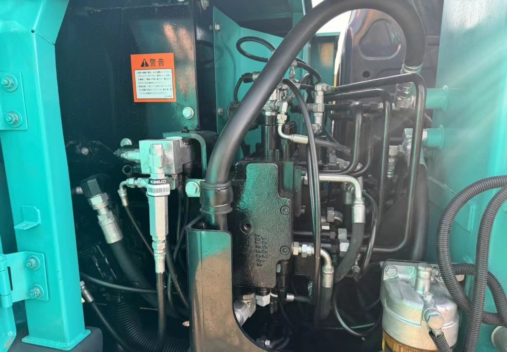 Kobelco SK 75 KOBELCO SK75-8 - Mini bager: slika 4 Kobelco SK 75 KOBELCO SK75-8 - Mini bager: slika 4