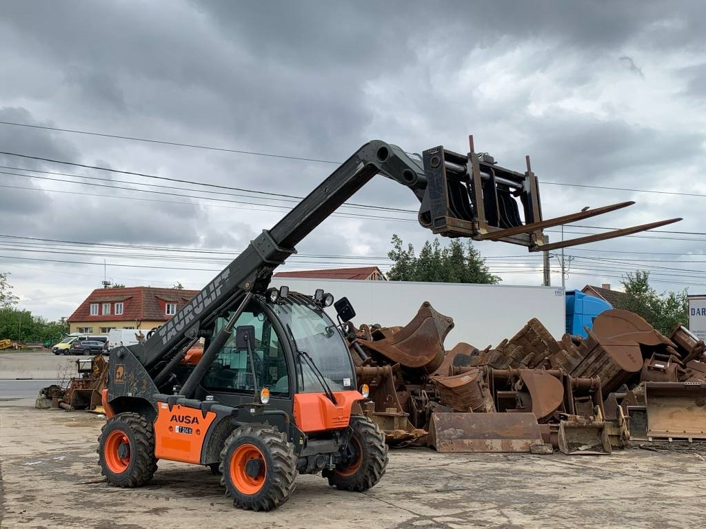 Ausa T 204 H - Teleskopski upravljač: slika 1 Ausa T 204 H - Teleskopski upravljač: slika 1