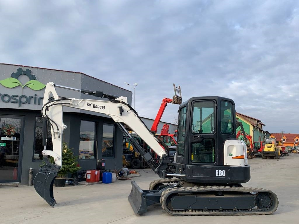 Bobcat E 60 - Mini bager: slika 2 Bobcat E 60 - Mini bager: slika 2