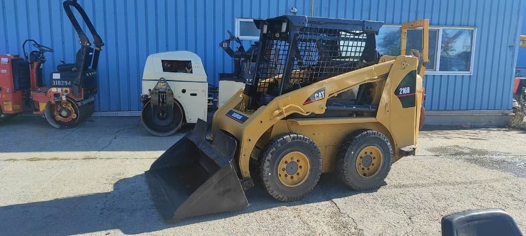 CAT 216 - Mini utovarivač: slika 5 CAT 216 - Mini utovarivač: slika 5