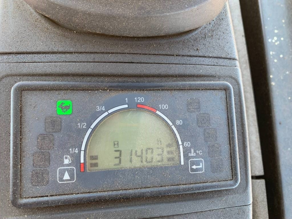 Mini bager CAT 302.7 CR: slika 10 Mini bager CAT 302.7 CR: slika 10