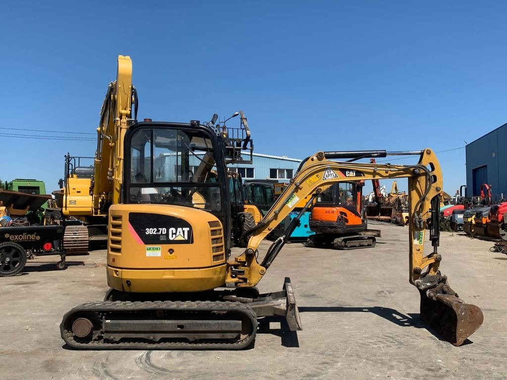 CAT 302.7 D CR - Mini bager: slika 3 CAT 302.7 D CR - Mini bager: slika 3