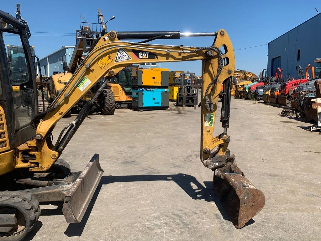 CAT 302.7 D CR - Mini bager: slika 5 CAT 302.7 D CR - Mini bager: slika 5
