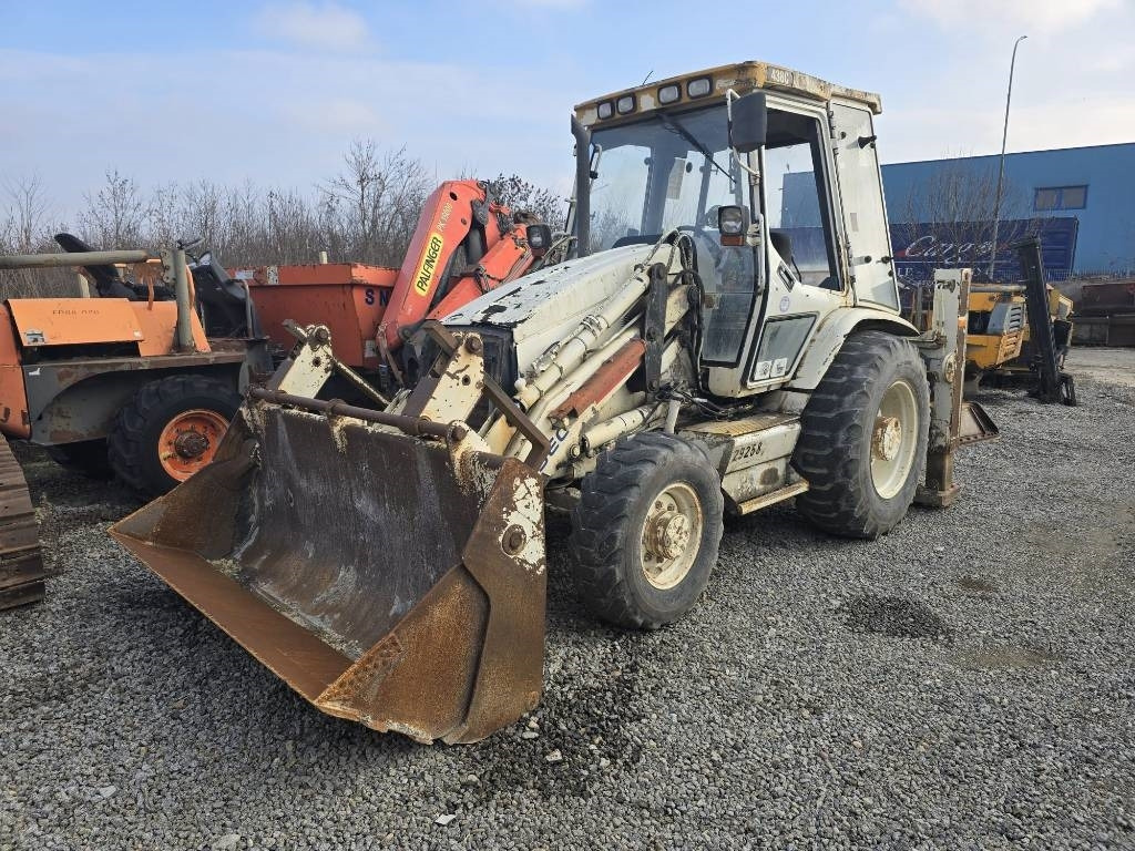 CAT 438 C NO DIGGING ARM - Bager utovarivač: slika 1 CAT 438 C NO DIGGING ARM - Bager utovarivač: slika 1