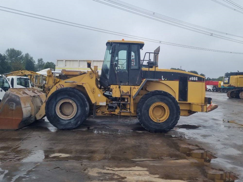 CAT 966 G - Utovarivač točkaš: slika 2 CAT 966 G - Utovarivač točkaš: slika 2