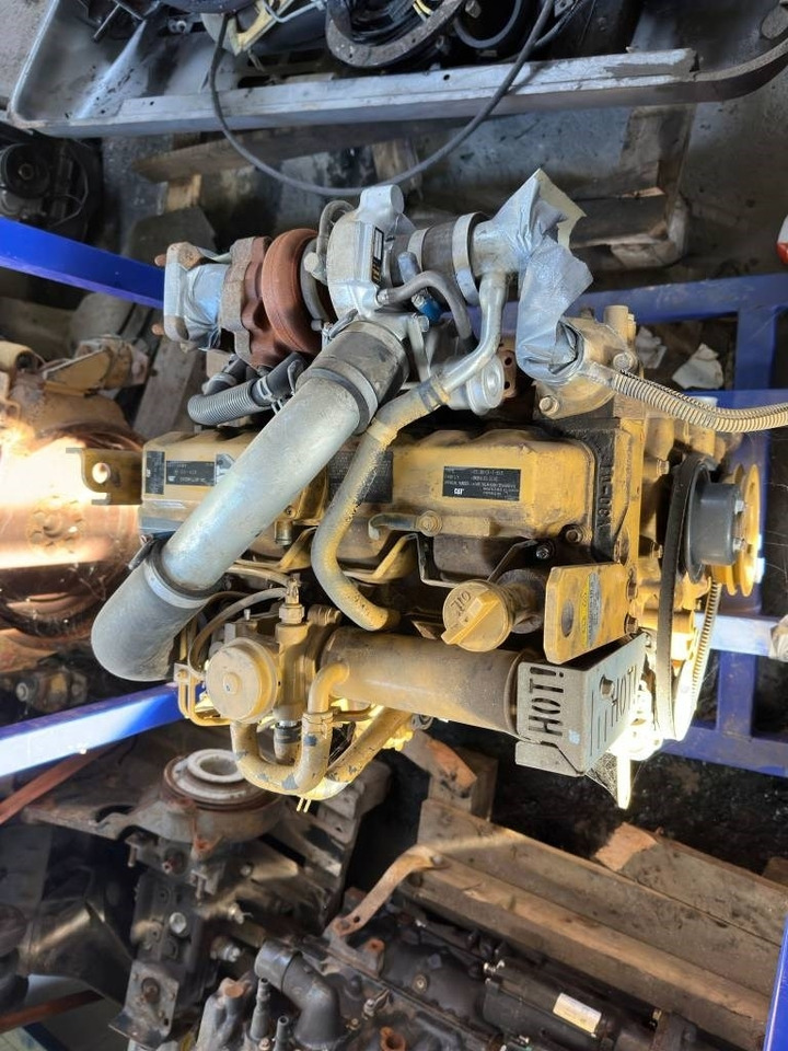 CAT C3.3B ENGINE - Motor za Građevinska mašina: slika 2 CAT C3.3B ENGINE - Motor za Građevinska mašina: slika 2