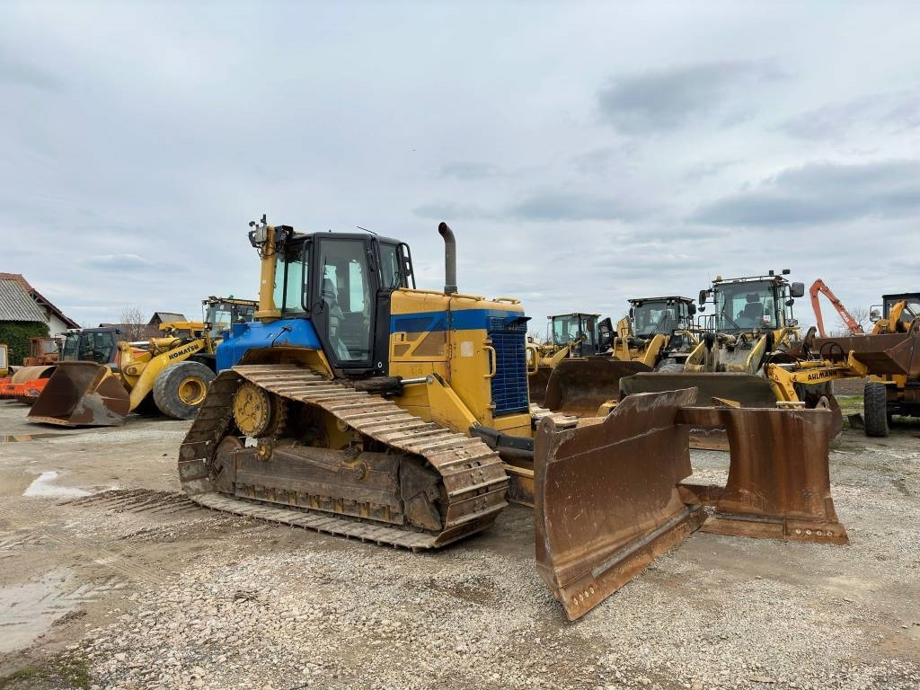 CAT D 6 N LGP - Buldožer: slika 1 CAT D 6 N LGP - Buldožer: slika 1